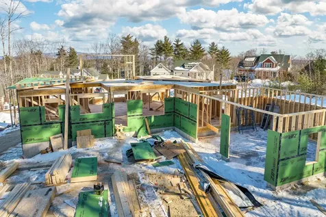33 Yachtsmans Ridge Laconia NH 03246