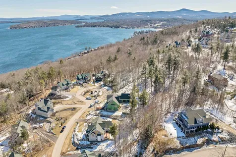 33 Yachtsmans Ridge Laconia NH 03246
