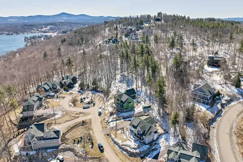 33 Yachtsmans Ridge Laconia NH 03246