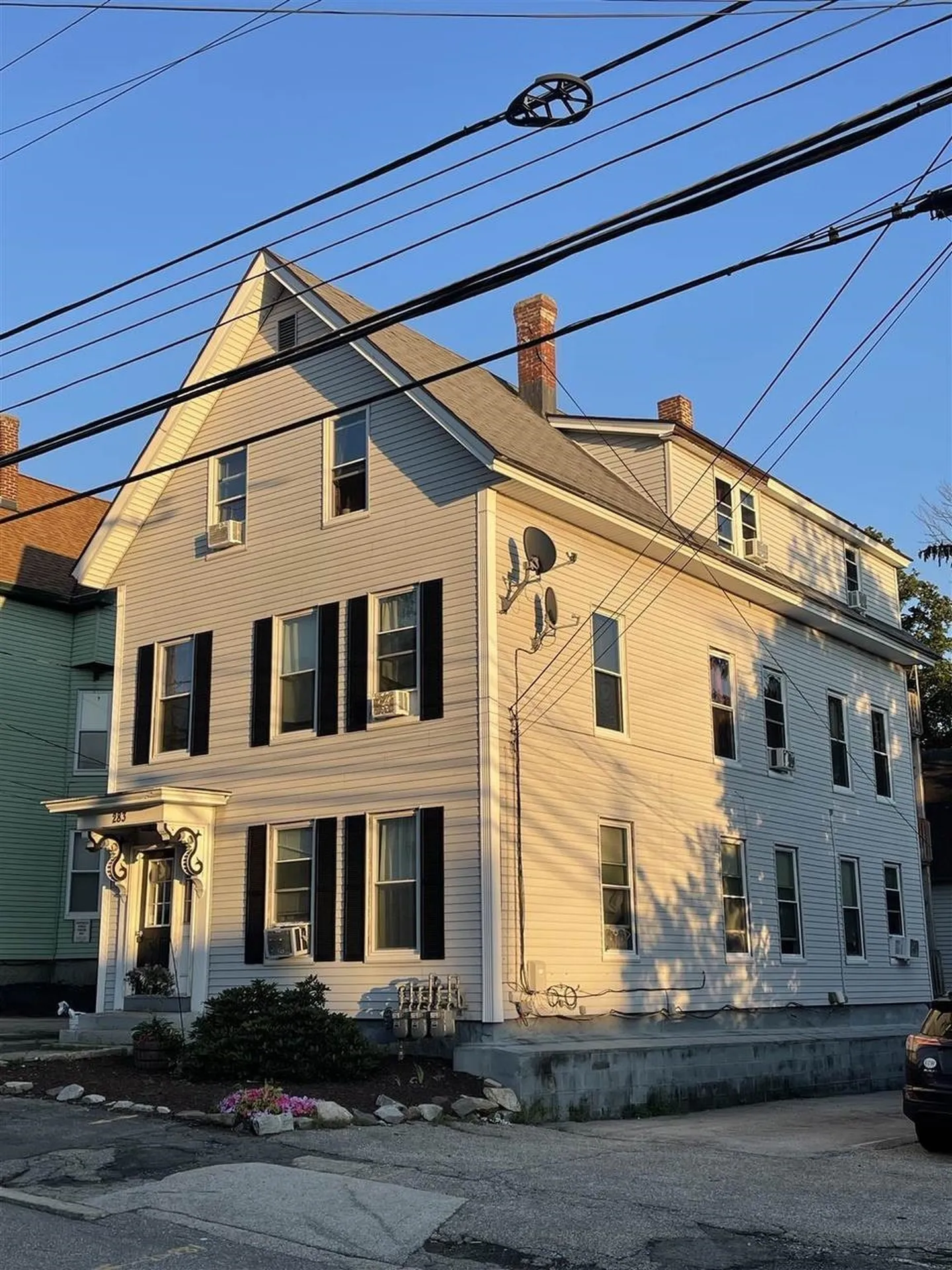 283 Bridge Street Manchester NH 03104