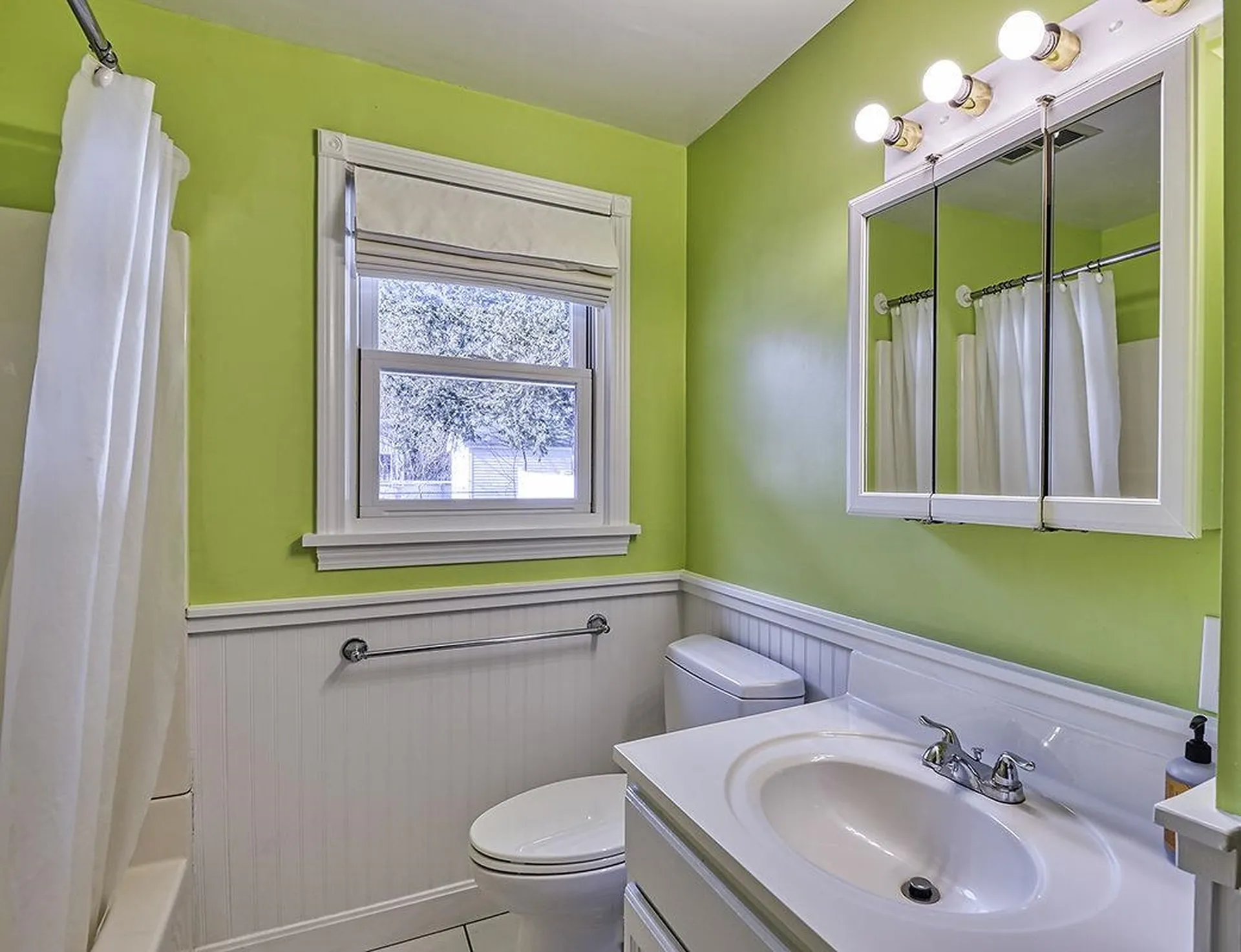 16 Westlund Avenue Keene NH 03431
