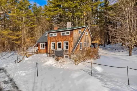 2536 Moore Road Sharon VT 05065