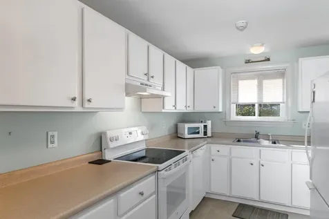 883 Weirs Boulevard Laconia NH 03246