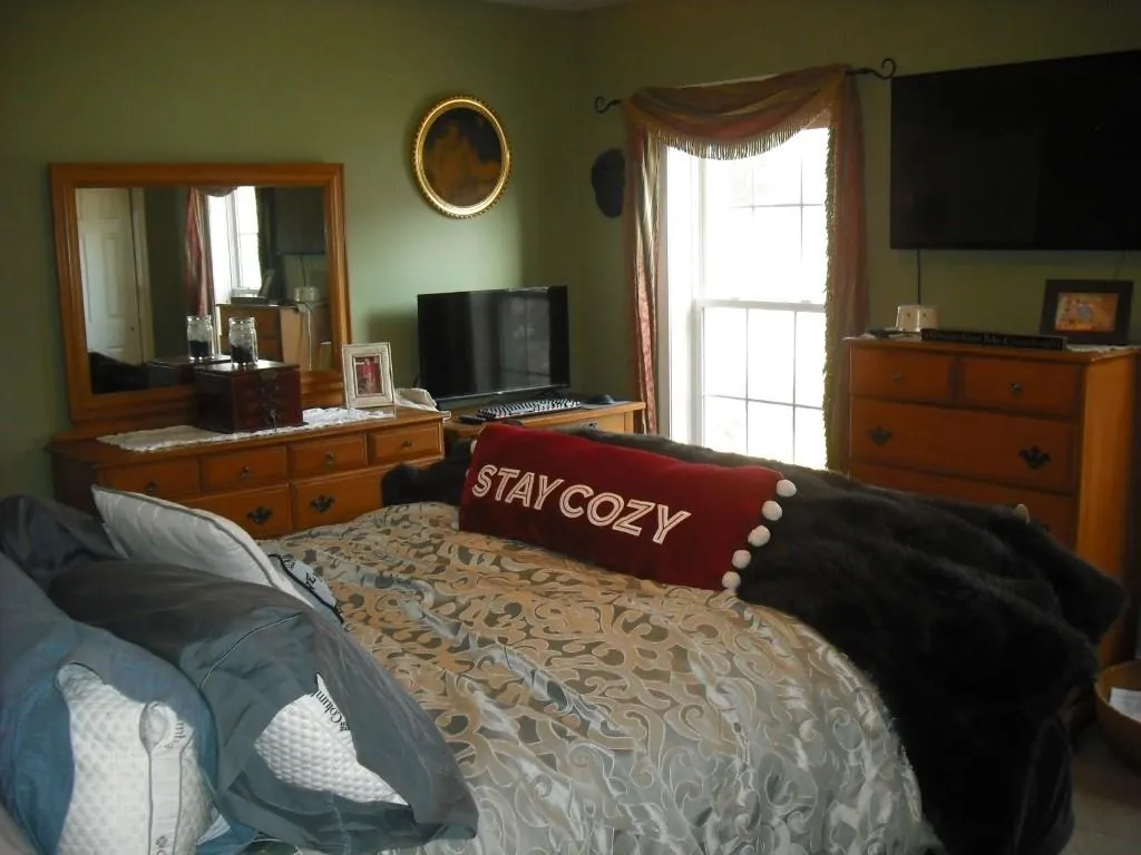 136 Bellview Drive Swanzey NH 03446