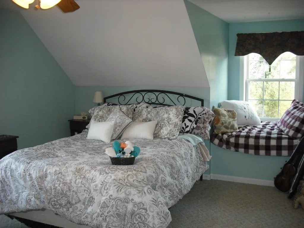 136 Bellview Drive Swanzey NH 03446