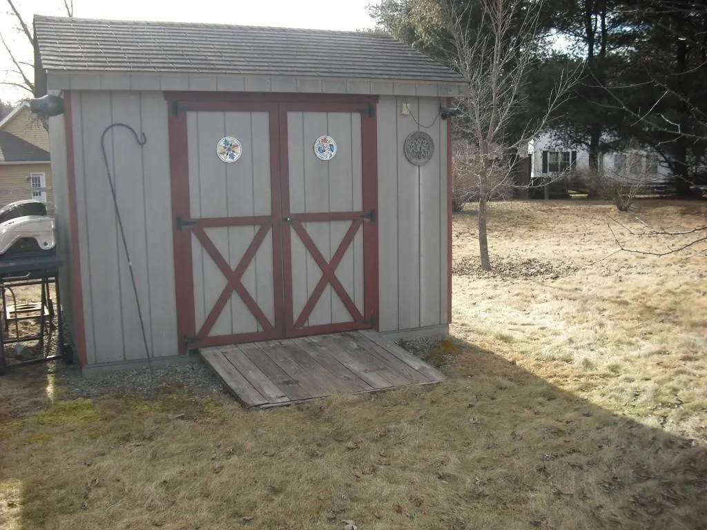 136 Bellview Drive Swanzey NH 03446
