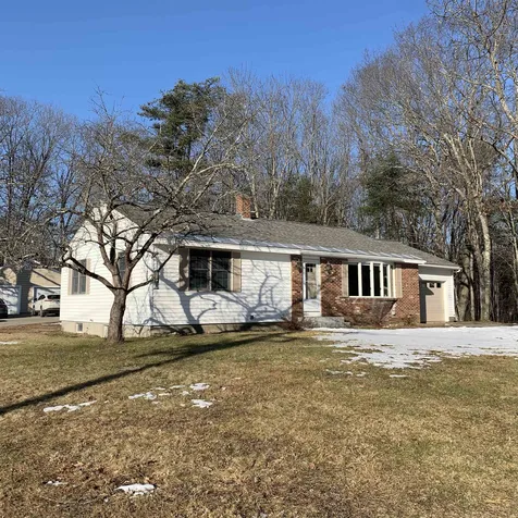 46 Pinewood Drive Somersworth NH 03878