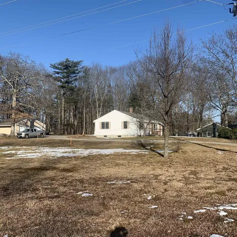 46 Pinewood Drive Somersworth NH 03878