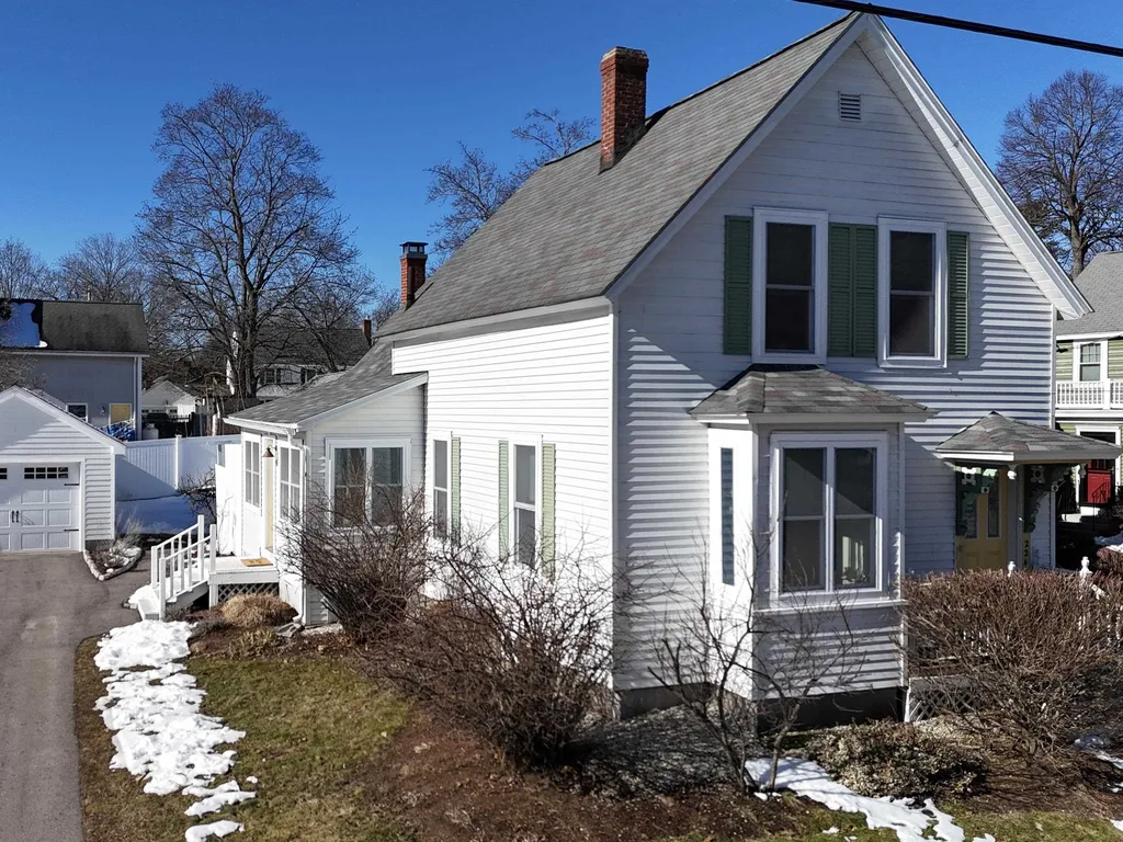 224 Forest Street Manchester NH 03102