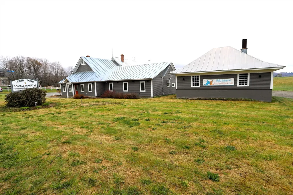 2757 Us Route 5 Derby VT 05829