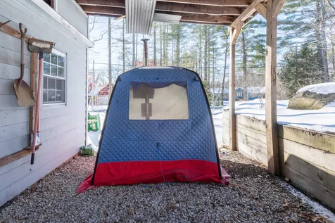 69 Averill Road Brookline NH 03033