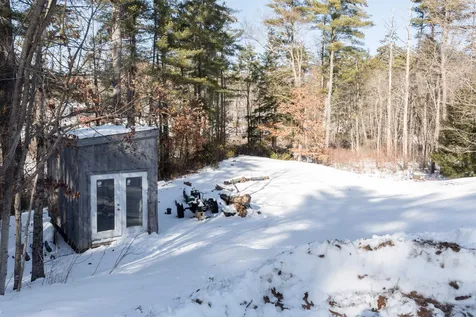 69 Averill Road Brookline NH 03033