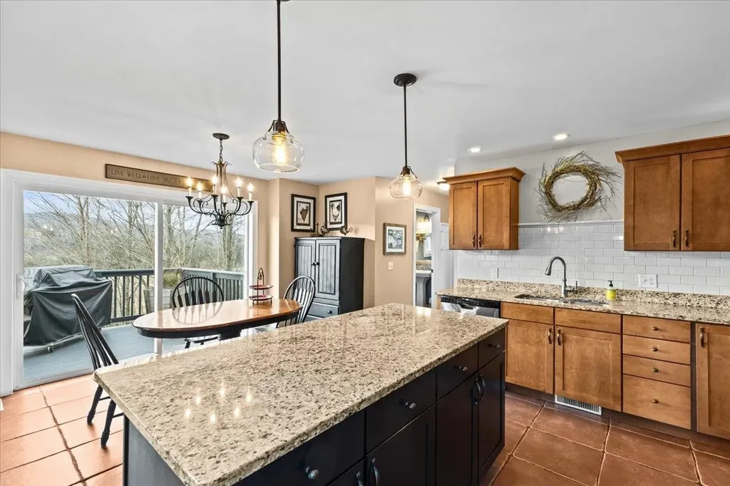 35 Wild Apple Lane Westford VT 05494