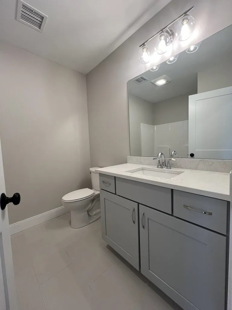 40 Sage Lane Portsmouth NH 03801
