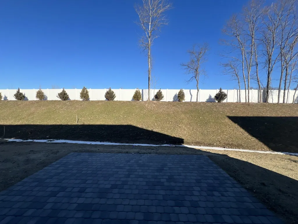 40 Sage Lane Portsmouth NH 03801
