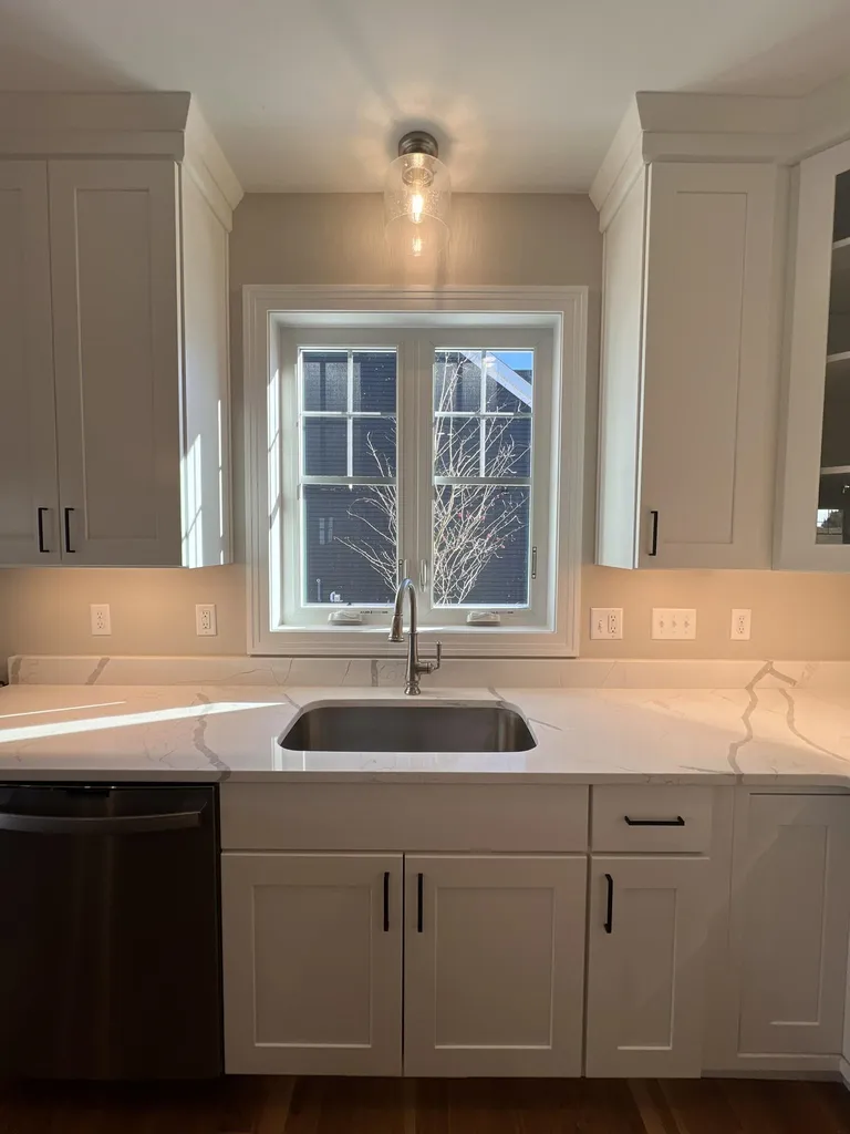 40 Sage Lane Portsmouth NH 03801