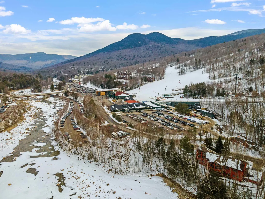 48 Penstock Road Lincoln NH 03251