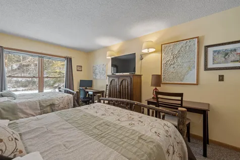 48 Penstock Road Lincoln NH 03251