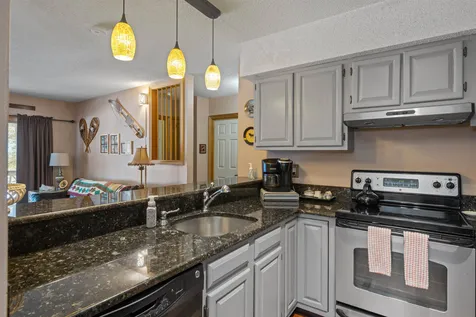 48 Penstock Road Lincoln NH 03251