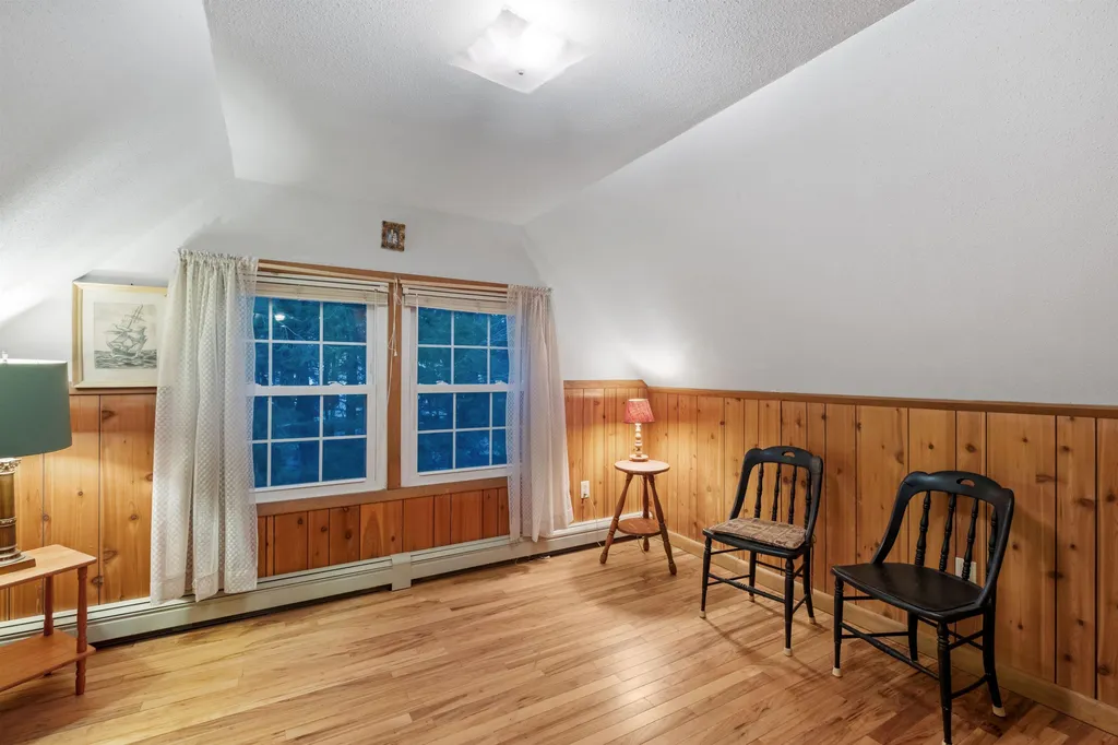 382 Shore Drive Laconia NH 03246