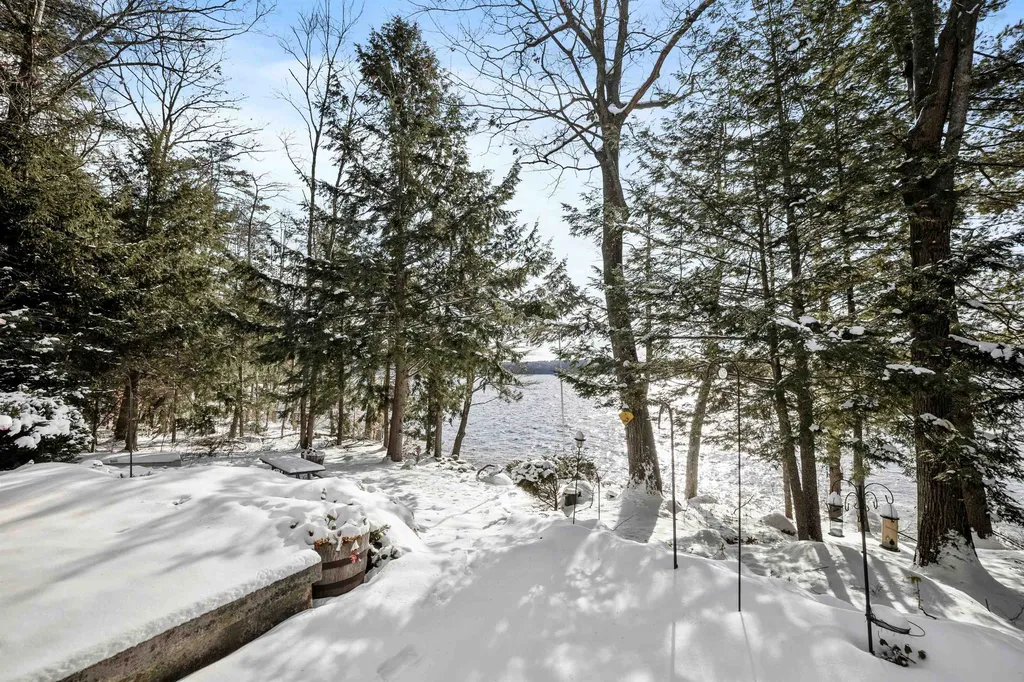 382 Shore Drive Laconia NH 03246