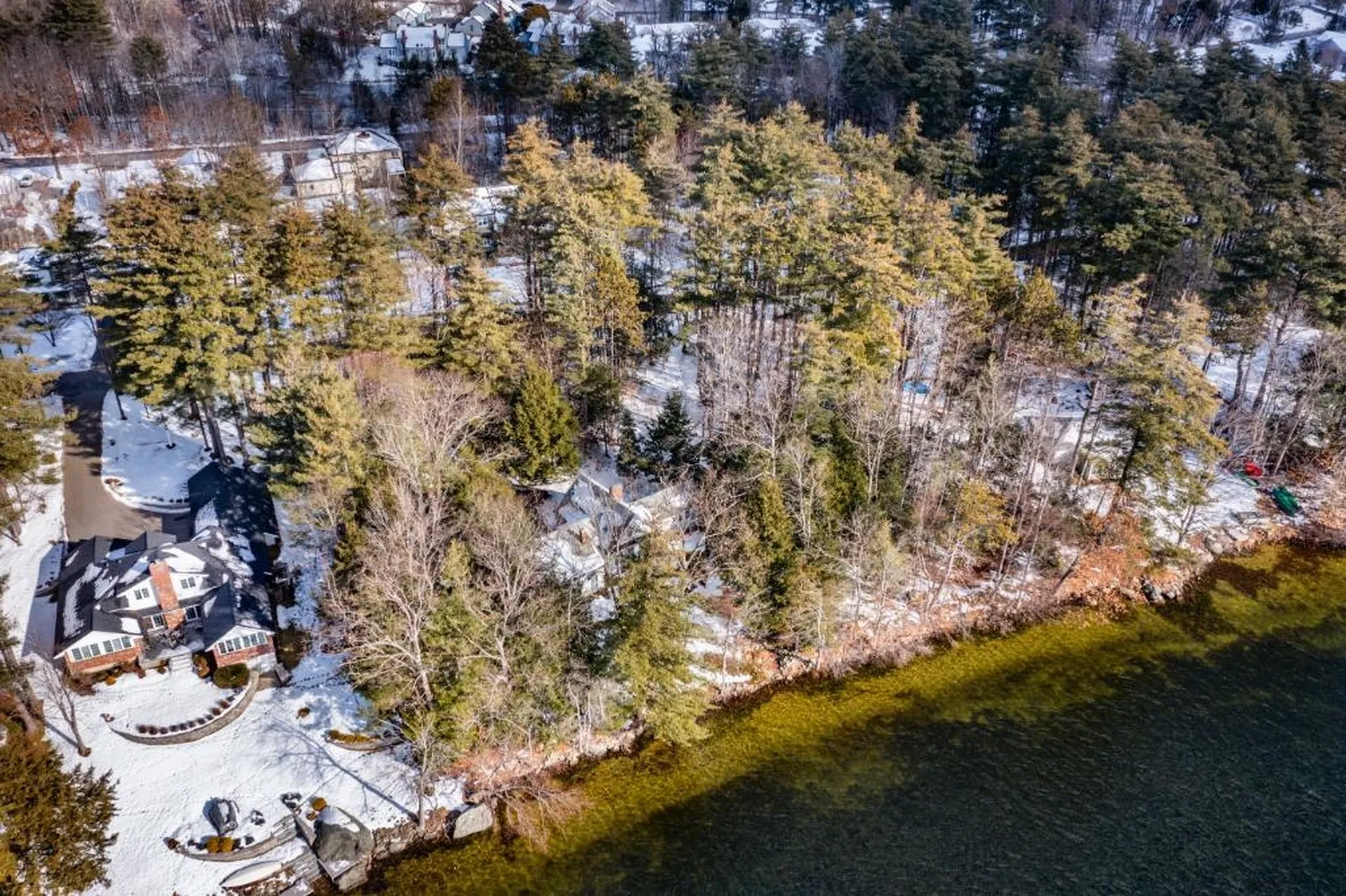 382 Shore Drive Laconia NH 03246