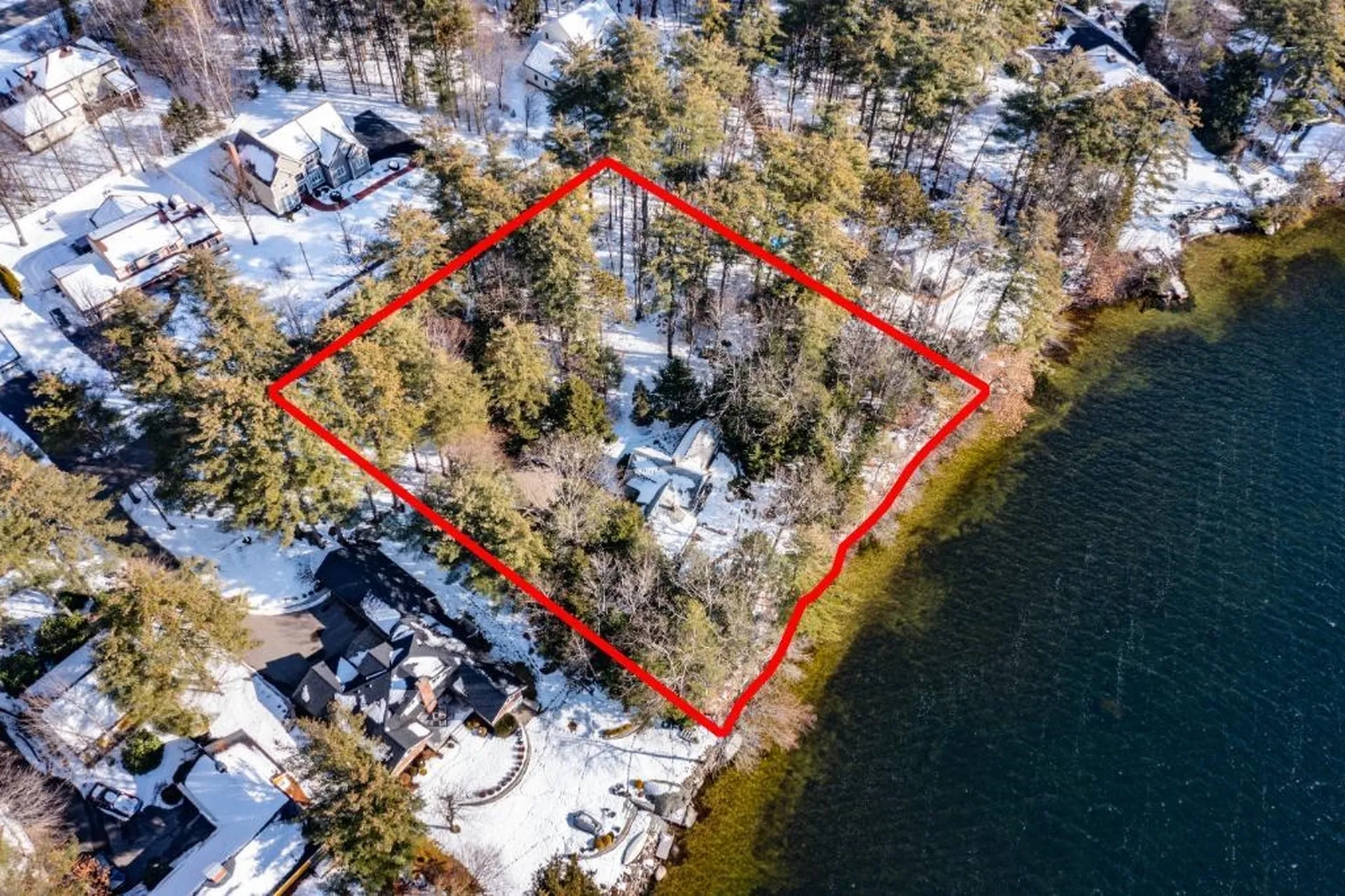 382 Shore Drive Laconia NH 03246