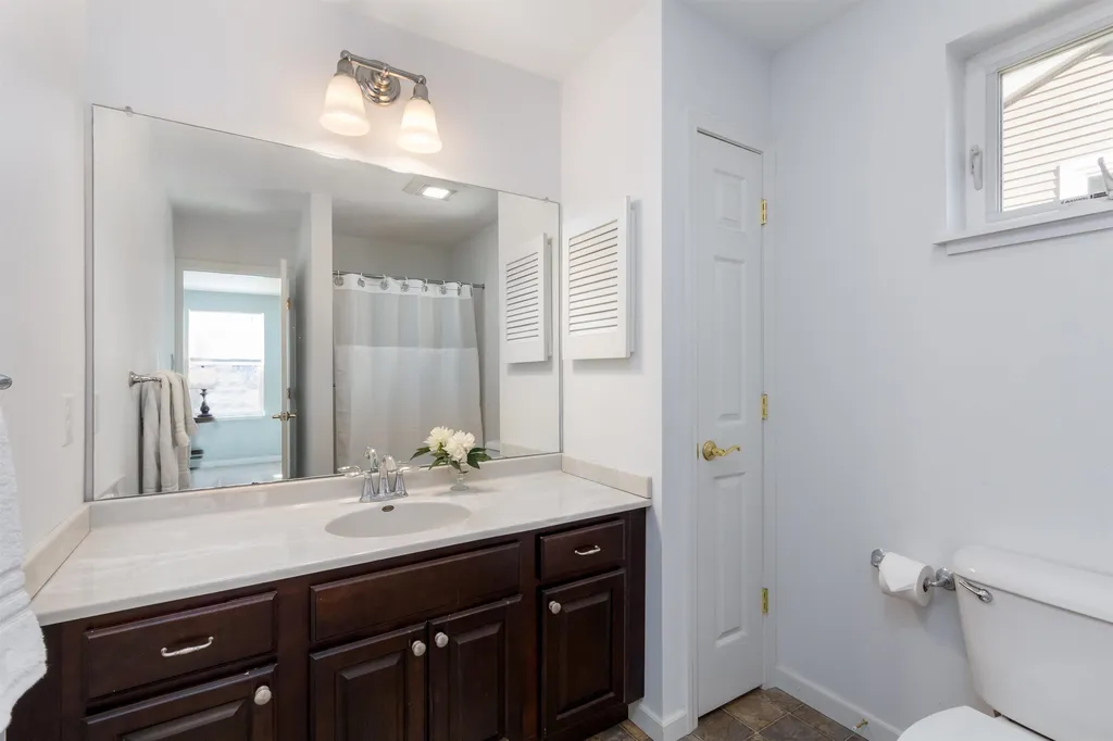 60 Finch Court South Burlington VT 05403