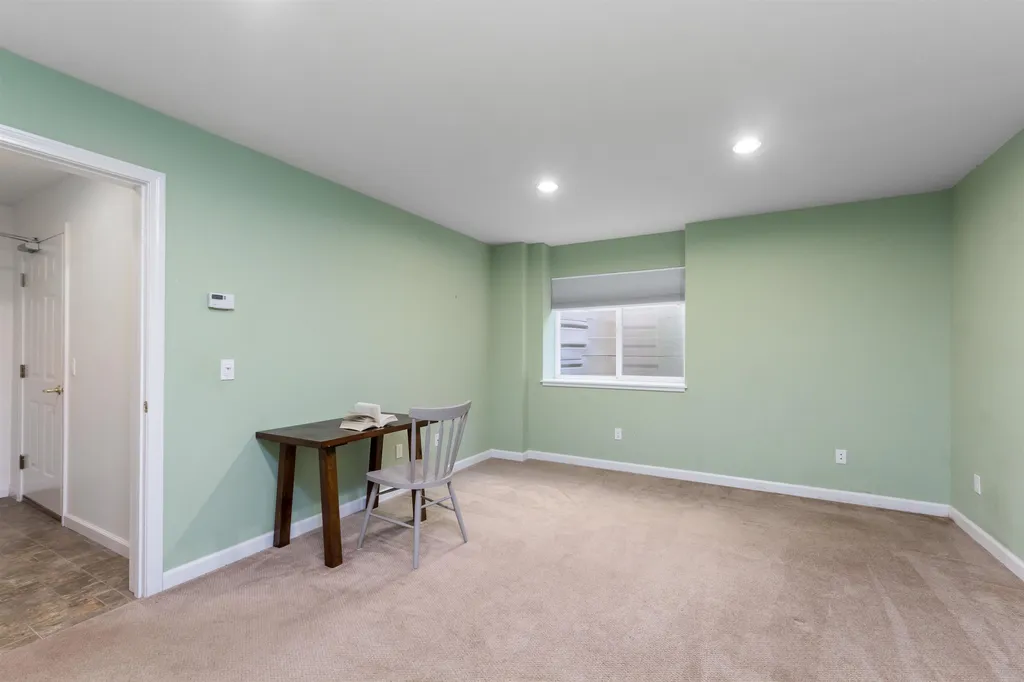 60 Finch Court South Burlington VT 05403