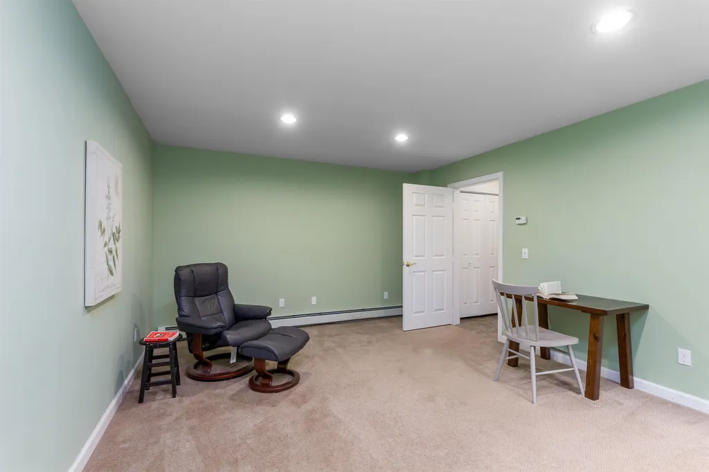 60 Finch Court South Burlington VT 05403