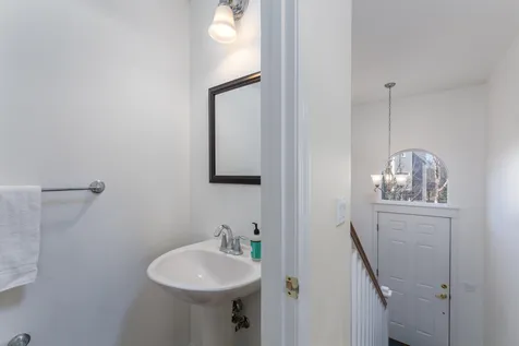 60 Finch Court South Burlington VT 05403