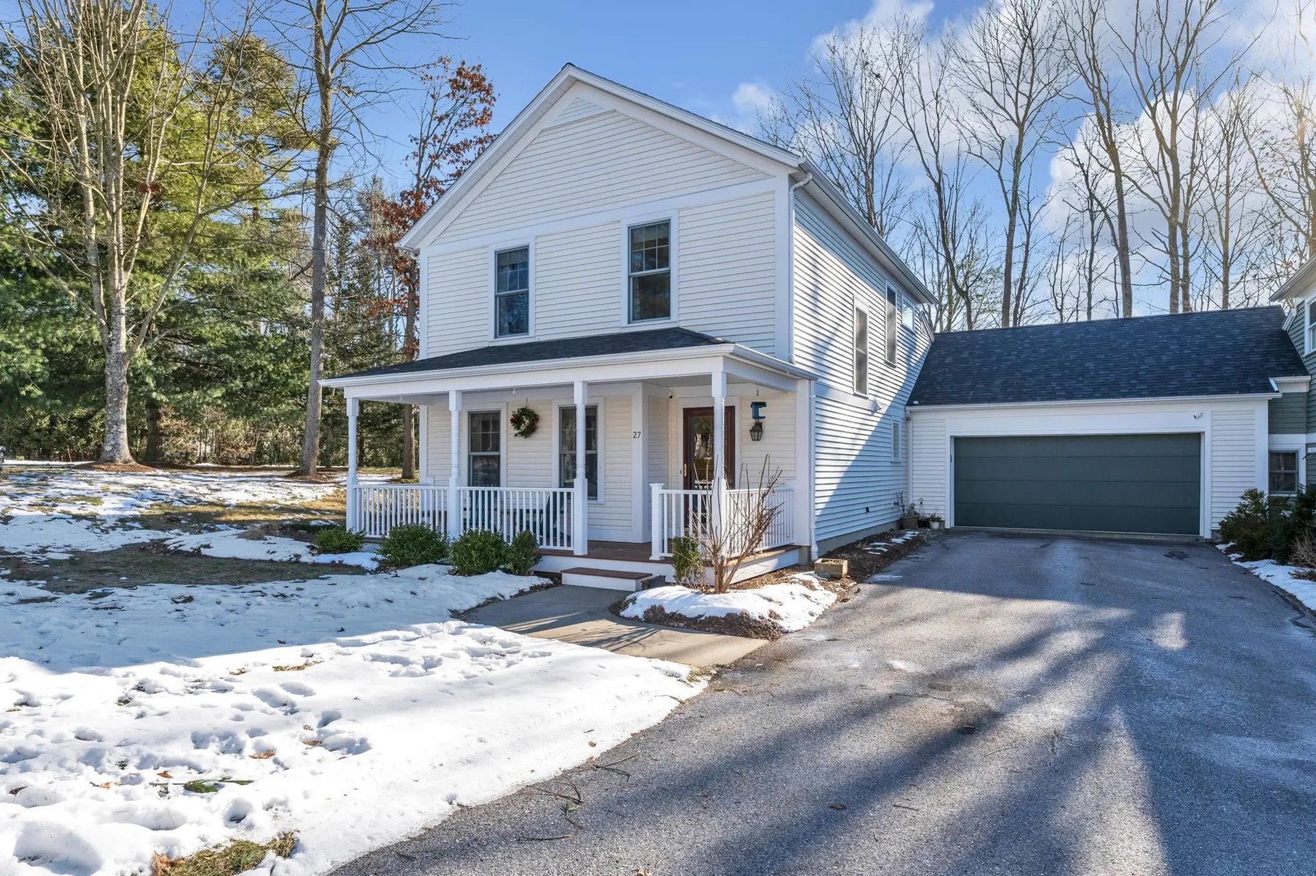 27 Stannard Drive Essex VT 05452
