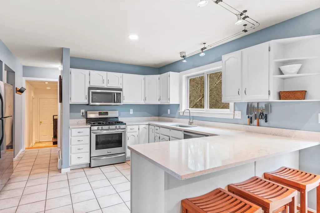 104 Sunrise Drive Williston VT 05495