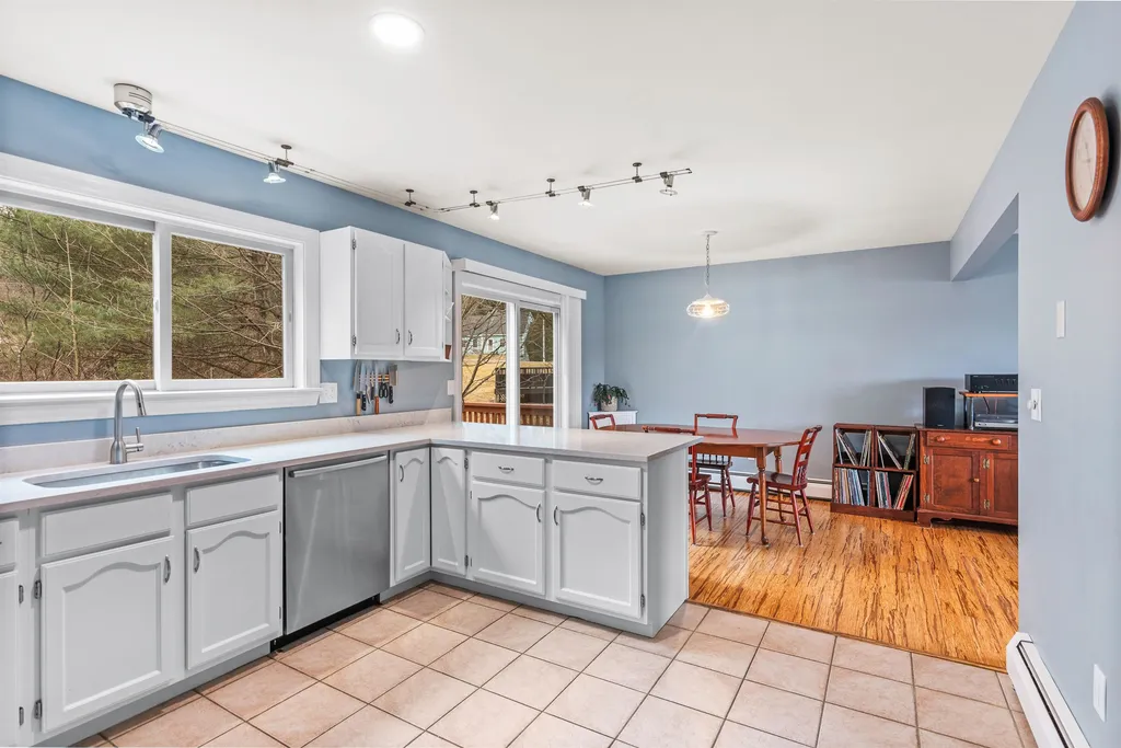 104 Sunrise Drive Williston VT 05495