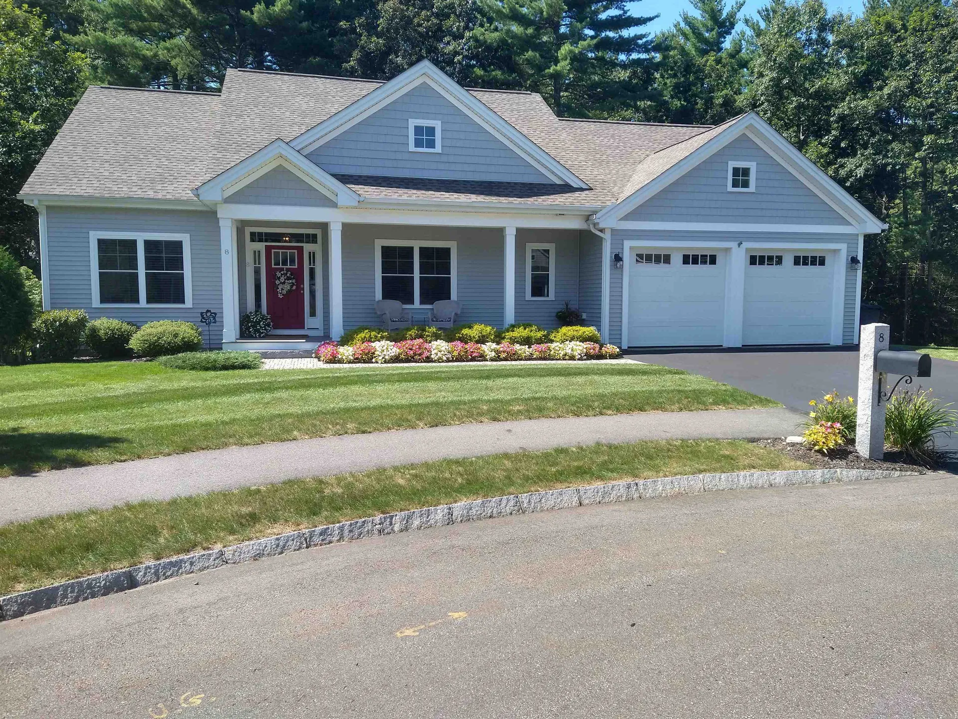 8 Serenity Lane Nashua NH 03062