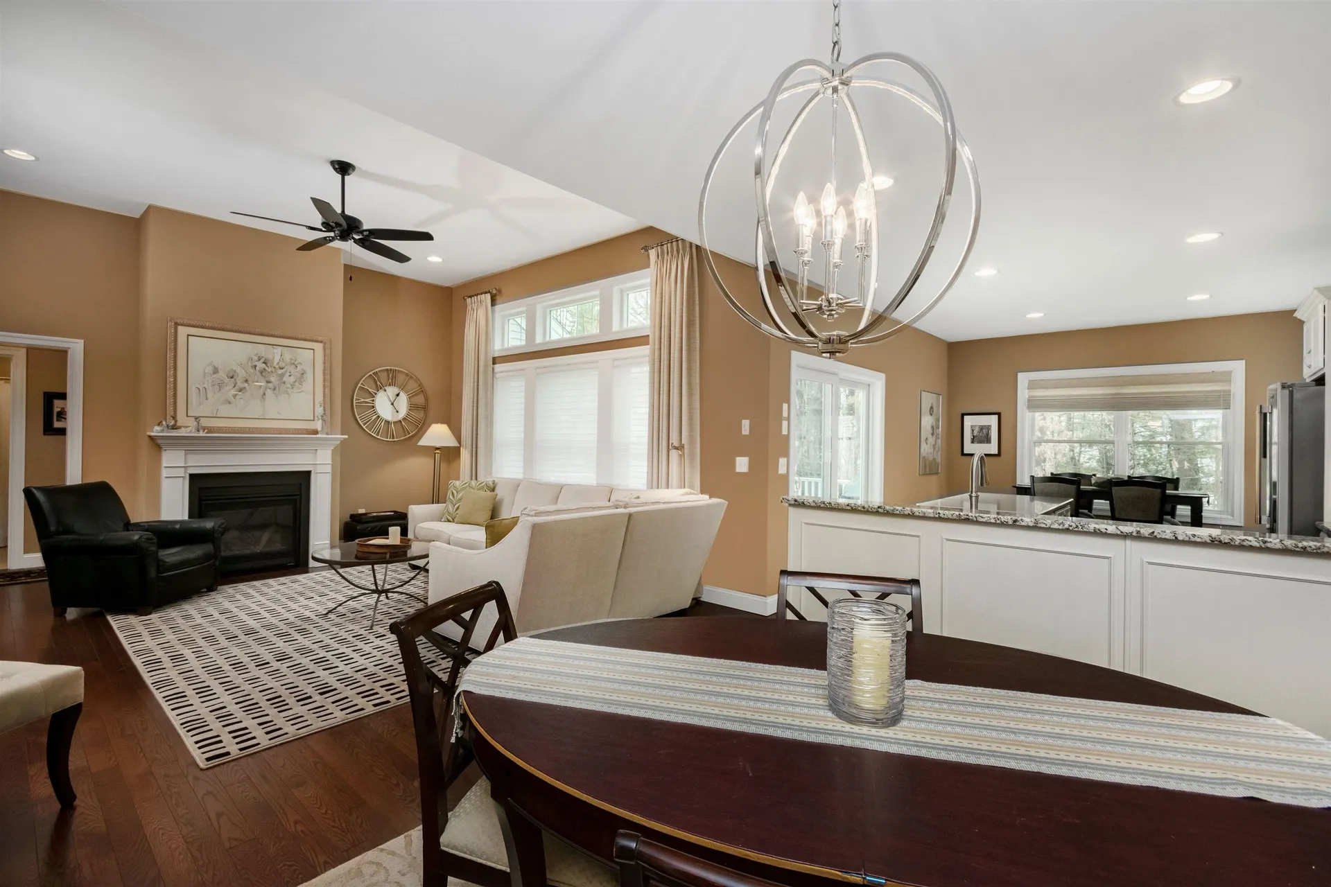 8 Serenity Lane Nashua NH 03062