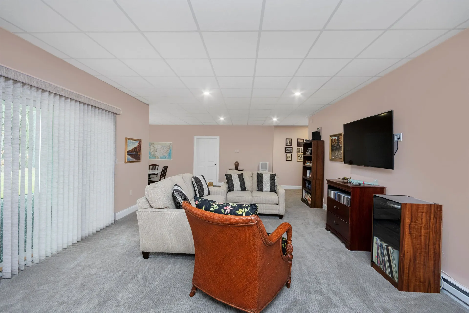 8 Serenity Lane Nashua NH 03062