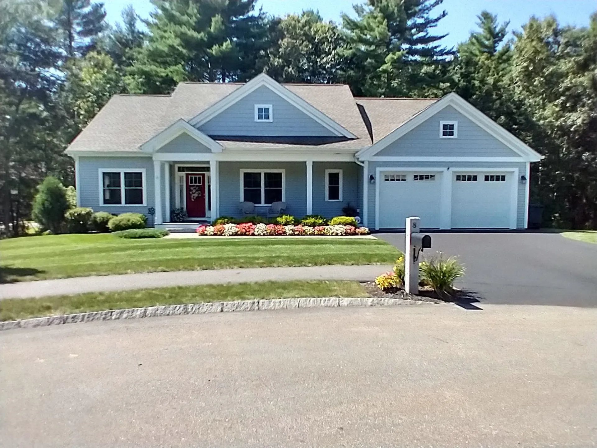 8 Serenity Lane Nashua NH 03062