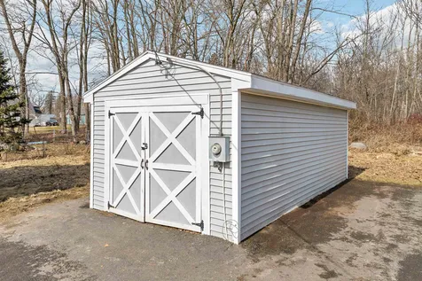 12 Watson Street Northfield NH 03276