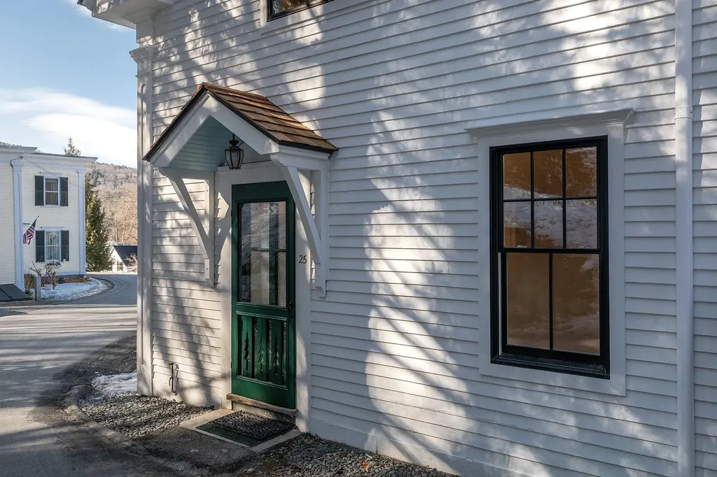 25 Slayton Terrace Woodstock VT 05091