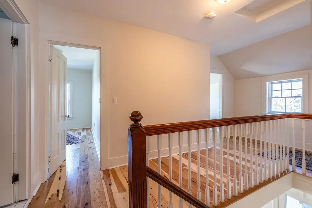 25 Slayton Terrace Woodstock VT 05091