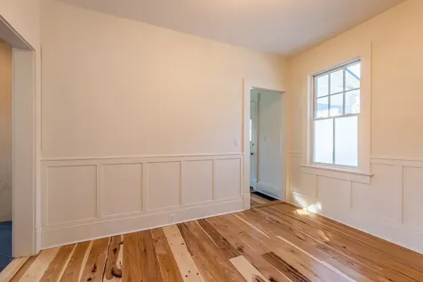 25 Slayton Terrace Woodstock VT 05091