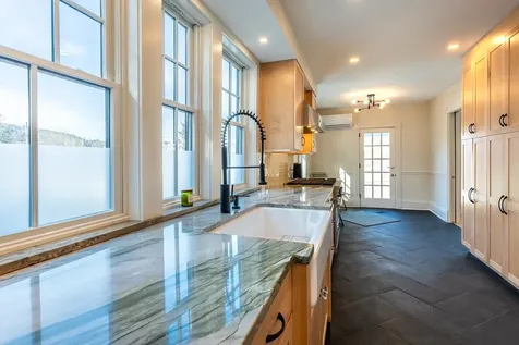 25 Slayton Terrace Woodstock VT 05091