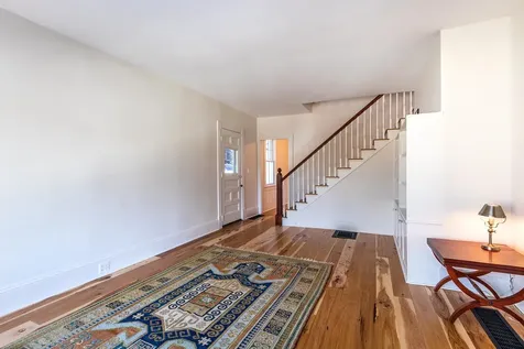 25 Slayton Terrace Woodstock VT 05091