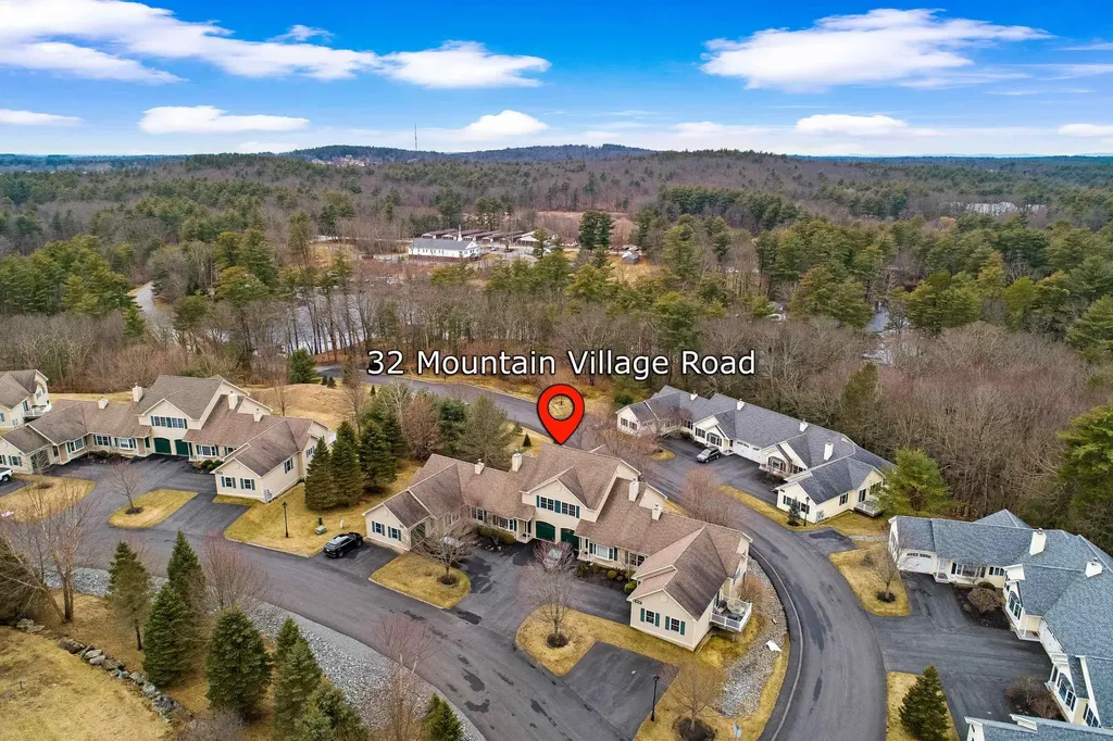32 Mountain Village Road Windham NH 03087