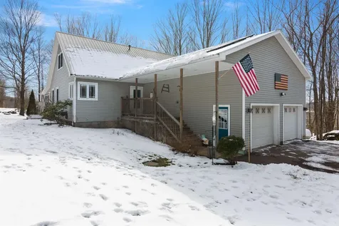25 Ironwood Road Fairfax VT 05454