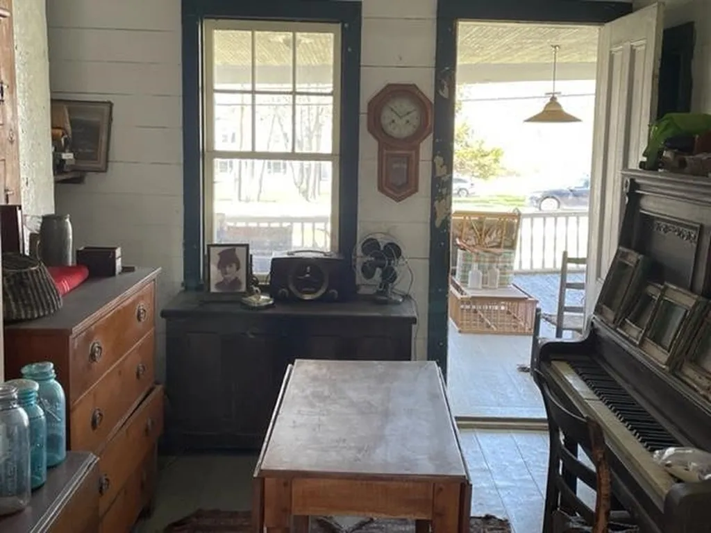 1234 Pucker Street Stowe VT 05672