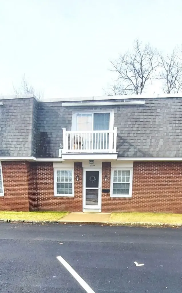 934 No. Main Street Laconia NH 03246