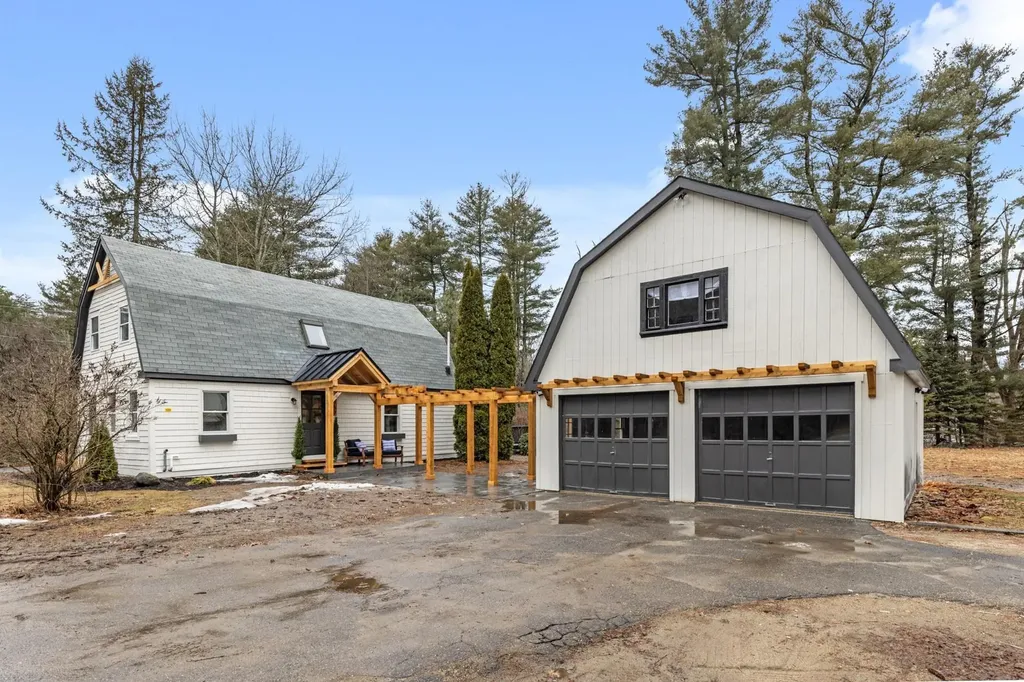 157 Kingston Road Exeter NH 03833