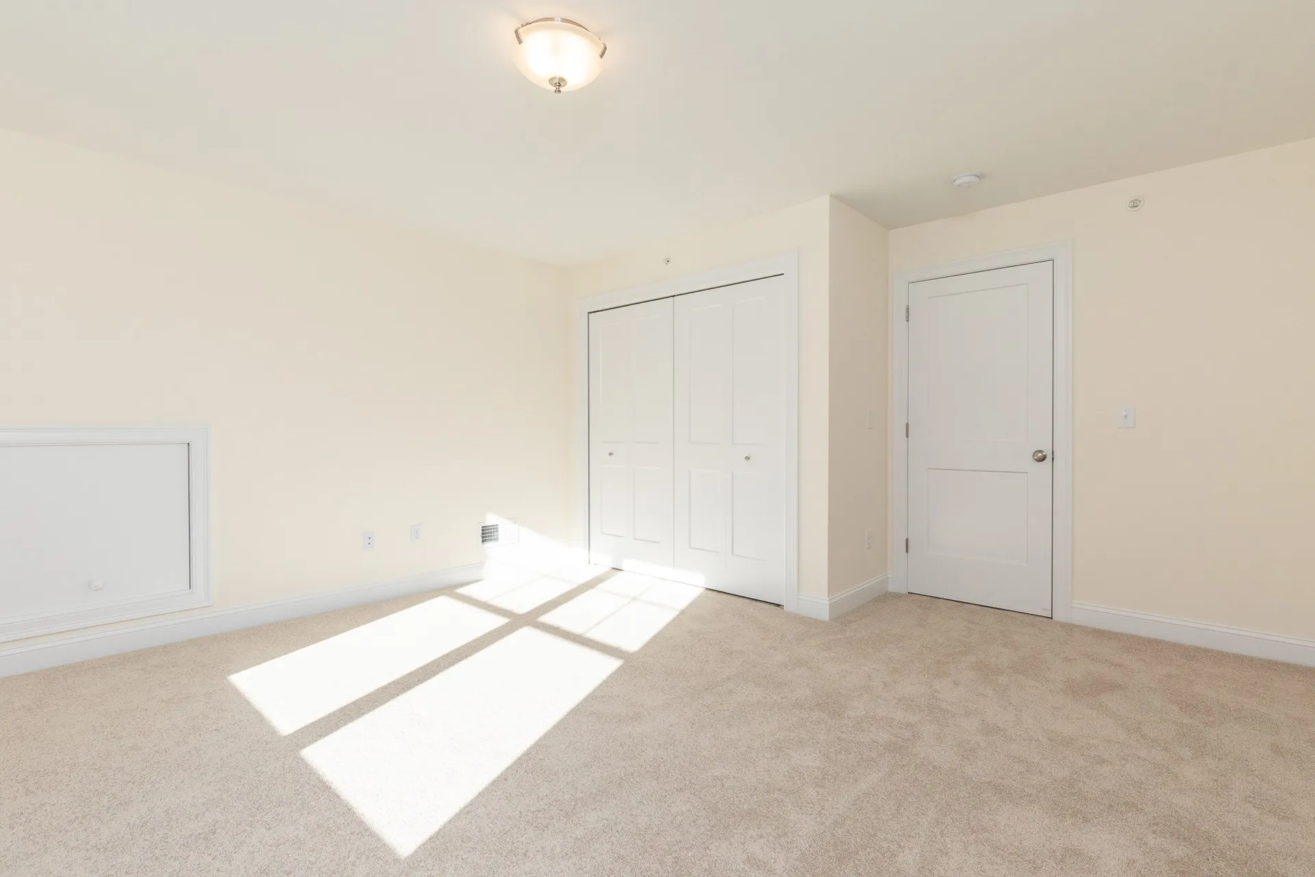 245 Sage Lane Portsmouth NH 03801